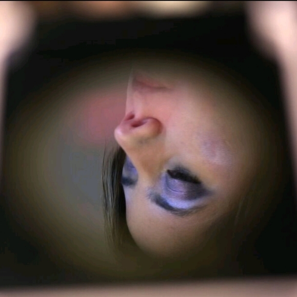 Meet your Posher, Lara - Picture 3 of 5